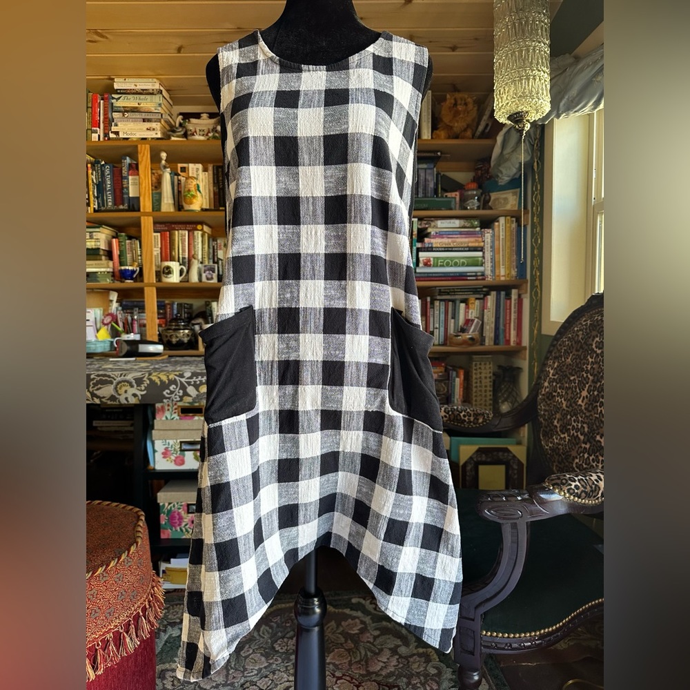 The Chess Queen: Black and white check dress. Size S